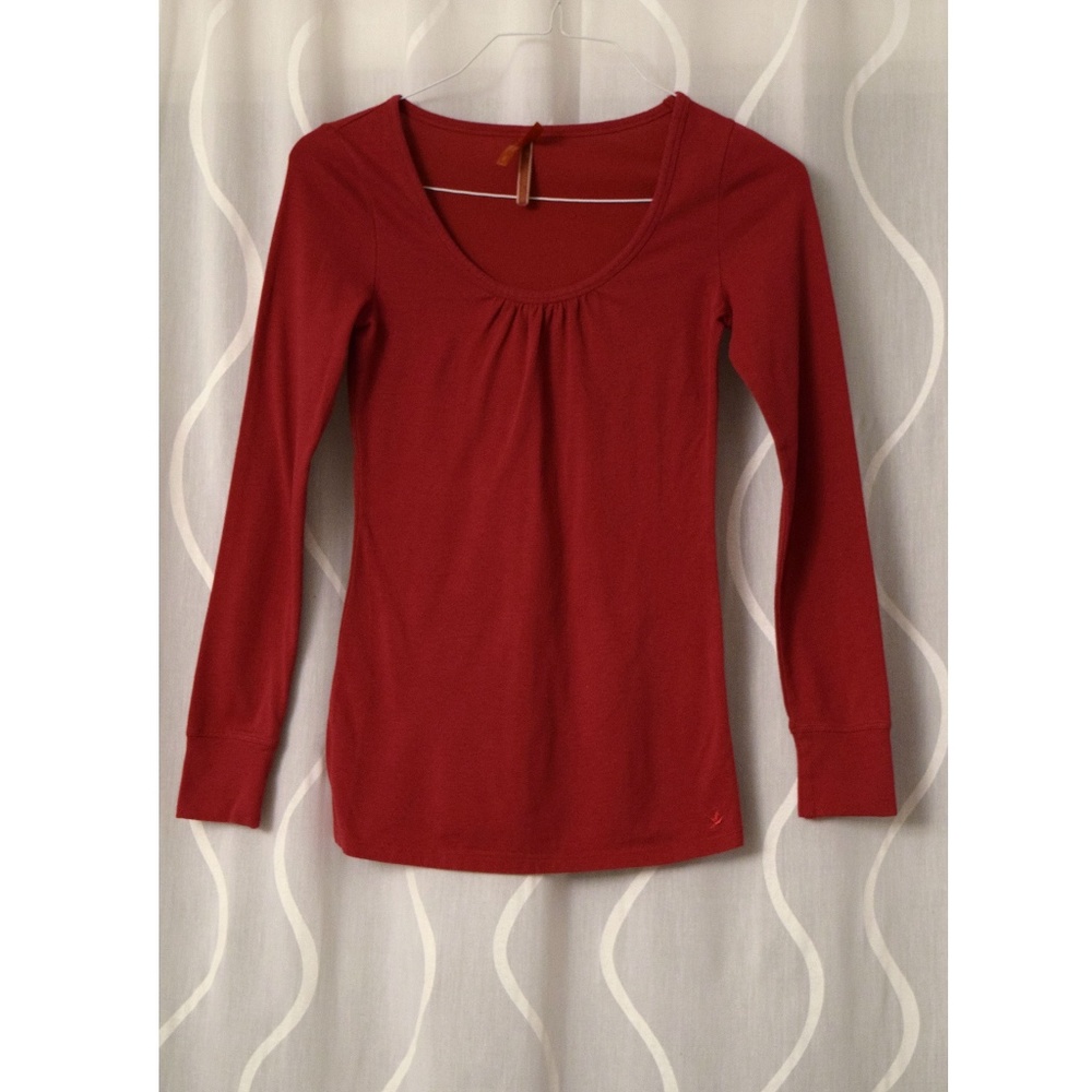 AERIE Red Scoop Neck Long Sleeve Shirt | Size S